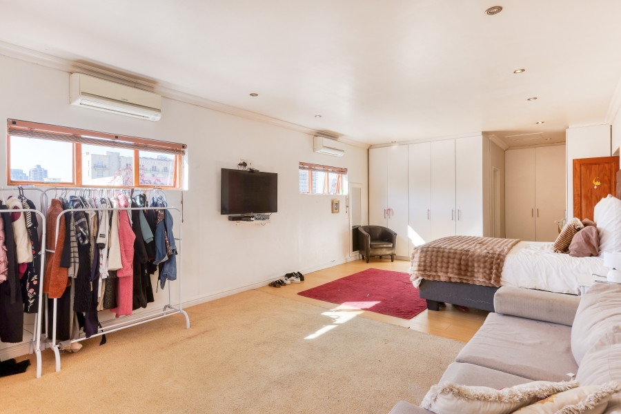 6 Bedroom Property for Sale in Bo Kaap Western Cape